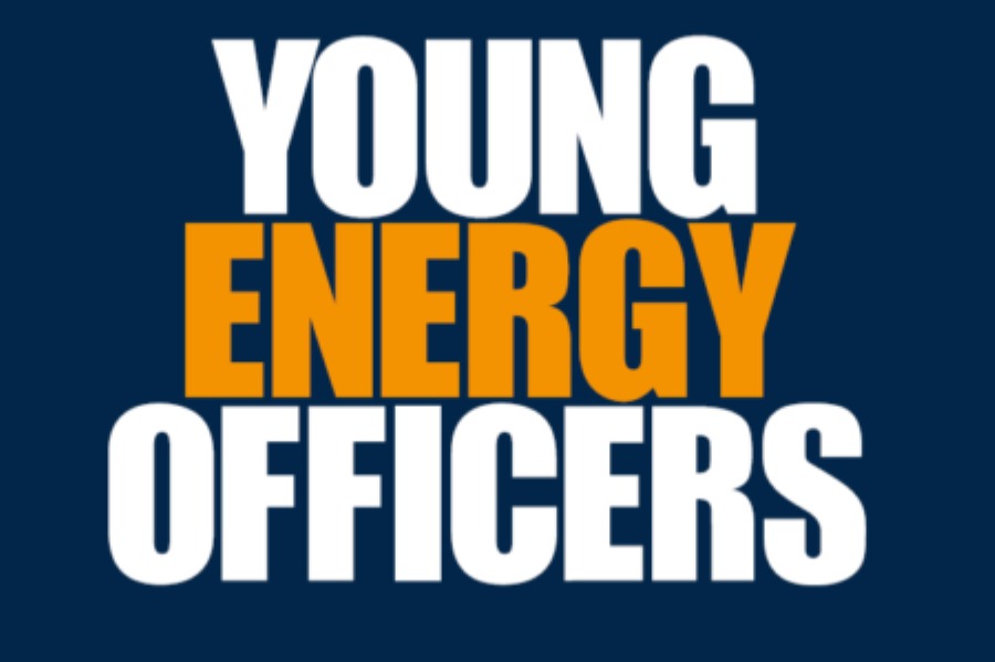 Young generation of oil and gas professionals discuss the energy transition